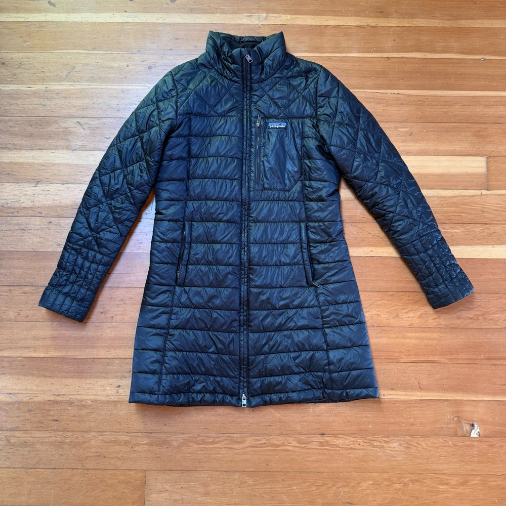Patagonia Black Puffer Jacket